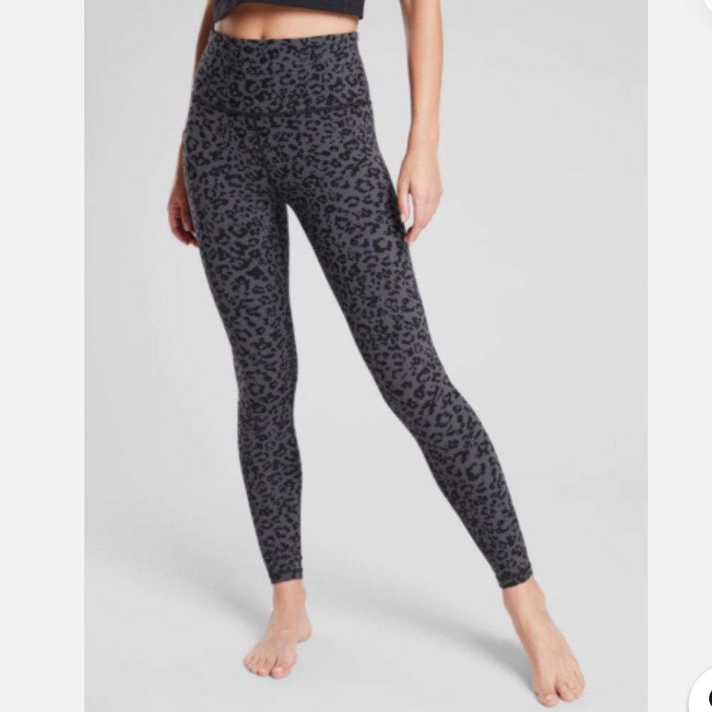 Athleta Elation Ultra High Rise Leggings – Gray Leopard Print, Size XS